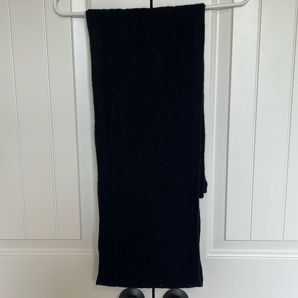 Brooks Bros 100% cashmere black scarf. 80” L, 10” W. Pretty pattern